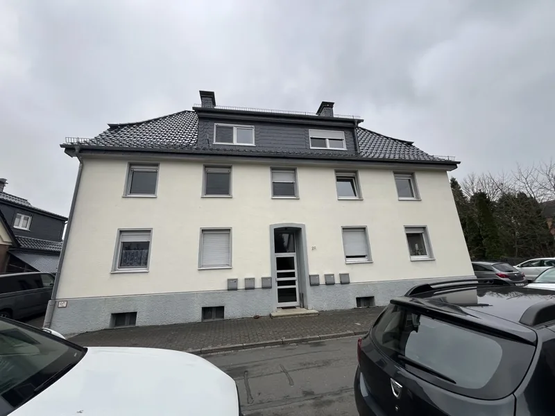 Mehrfamilienhaus Baujahr 1920, mittlere Modernisierung, ermittelte Restnutzungsdauer 28 Jahre