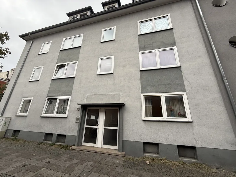 Eigentumswohnung im Mehrfamilienhaus Baujahr 1936, geringe Modernisierung, ermittelte Restnutzungsdauer 21 Jahre
