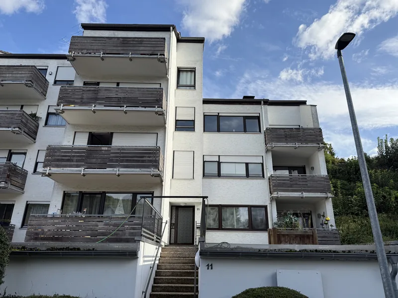 Eigentumswohnung im Mehrfamilienhaus Baujahr 1978, keine Modernisierung, ermittelte Restnutzungsdauer 33 Jahre